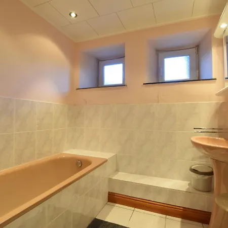 Holiday home Cozy Holiday Home In Bertogne With Ponds Nearby *
