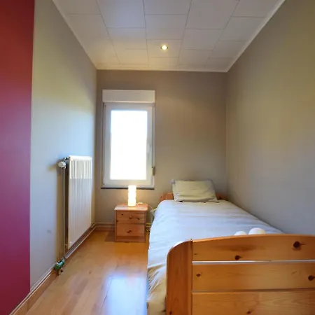 Cozy Holiday Home In Bertogne With Ponds Nearby Holiday home *